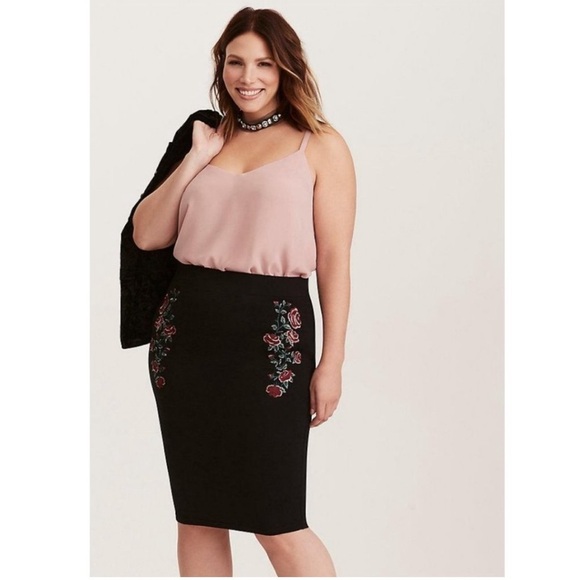 Torrid Sophie Chiffon Relaxed Double Layer Swing Cami Tank Top Dusty Pink 2X - Picture 9 of 10